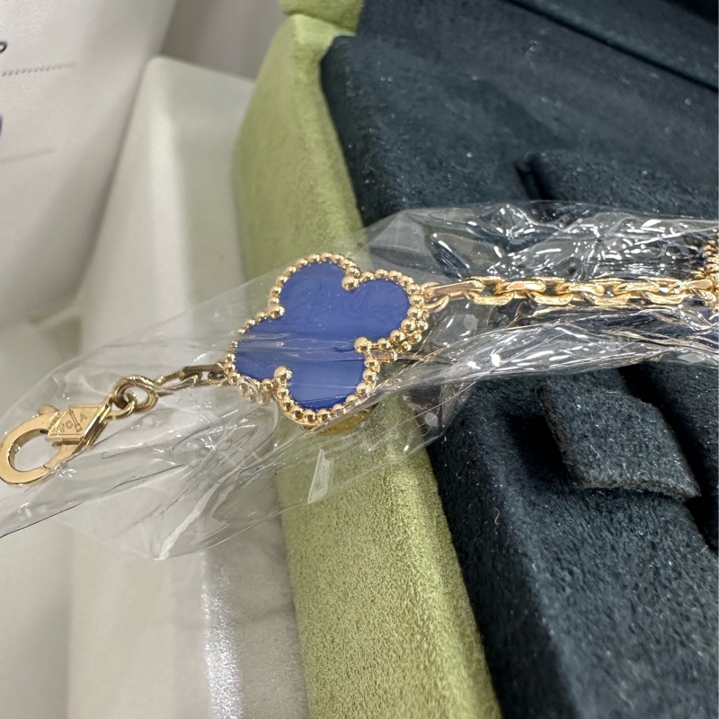 VCA梵克雅寶Alhambra四葉幸運系列18K黃金藍瑪瑙四葉草五花手鍊25年7月全新 全套有購證-3
