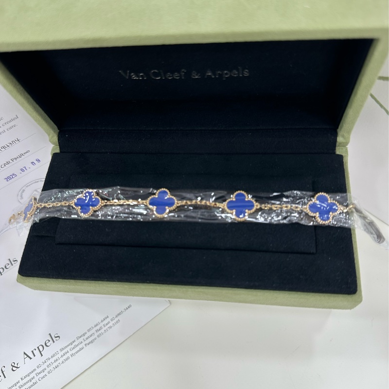 VCA梵克雅寶Alhambra四葉幸運系列18K黃金藍瑪瑙四葉草五花手鍊25年7月全新 全套有購證-6