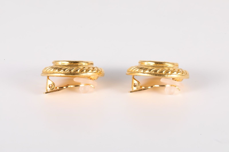 CHANEL(香奈兒)  合金 中古 金色雙C 麥穗耳夾-2