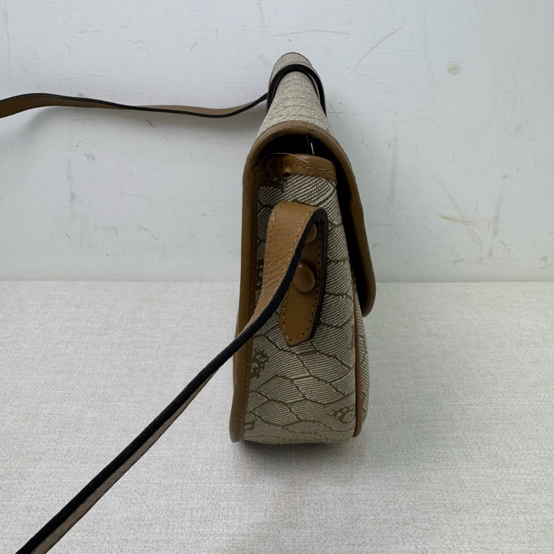 Dior 蜂巢馬鞍包-6