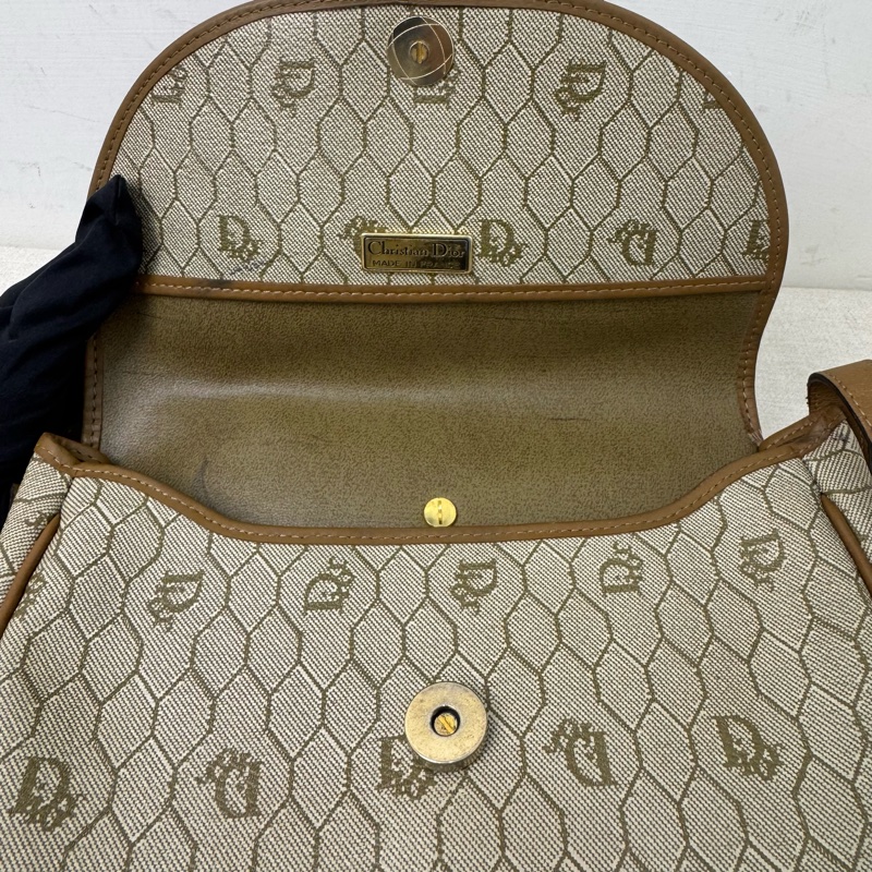 Dior 蜂巢馬鞍包-10