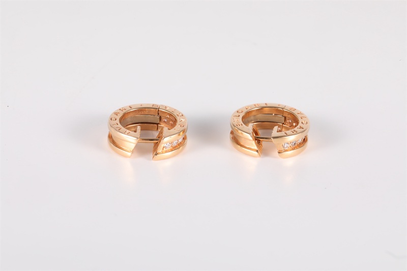BVLGARI(寶格麗)  18K玫瑰金 鑽石 玫瑰金 B.ZERO1 鑲鑽 彈簧耳釘 18K-3