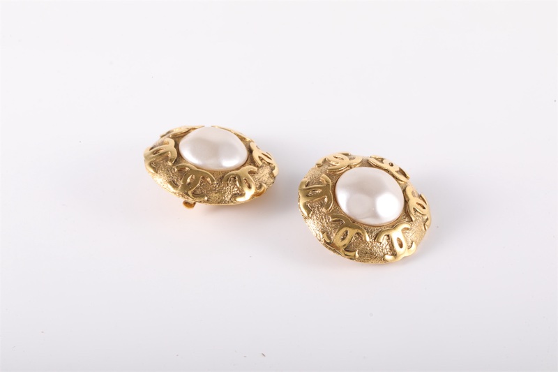 CHANEL(香奈兒)  合金 29 香奈兒 中古 耳夾-1