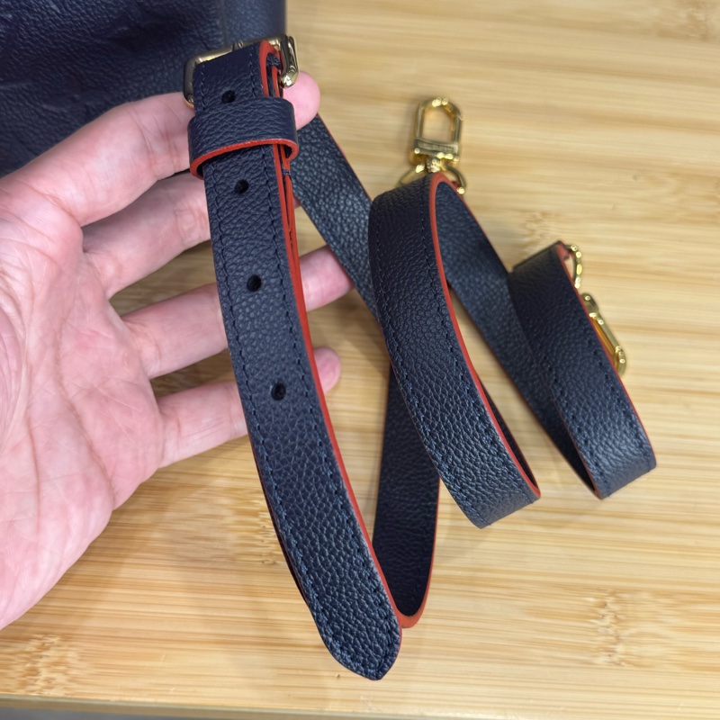 Louis Vuitton 深藍牛皮原花壓紋George MM手提/斜背🏌🏻♀️穩重氣質-20