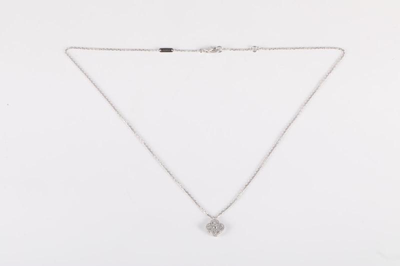 VAN CLEEF&ARPELS(梵克雅寶) Sweet Alhambra 小號單花項鏈 滿鑽 18K白金/鑽石 項鏈 白金 鑽石/18K-5