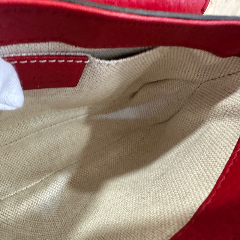 Gucci 323190 紅色牛皮流蘇斜背包 SoHo-26