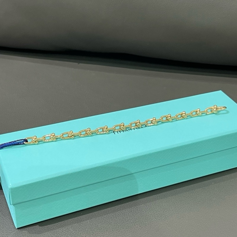 蒂芙尼Tiffany HardWear系列玫瑰金链环古巴手链-3