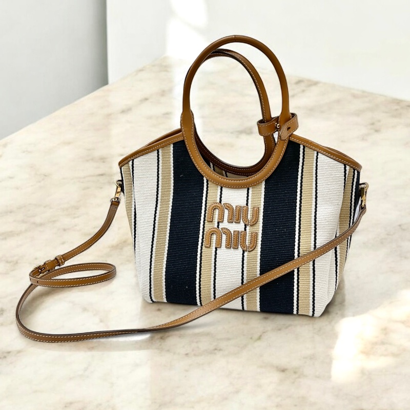 莉亞精品♡ Miumiu 條紋托特包 99新-0