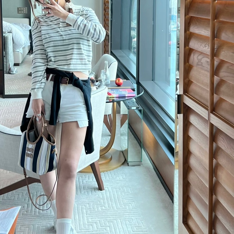 莉亞精品♡ Miumiu 條紋托特包 99新-1