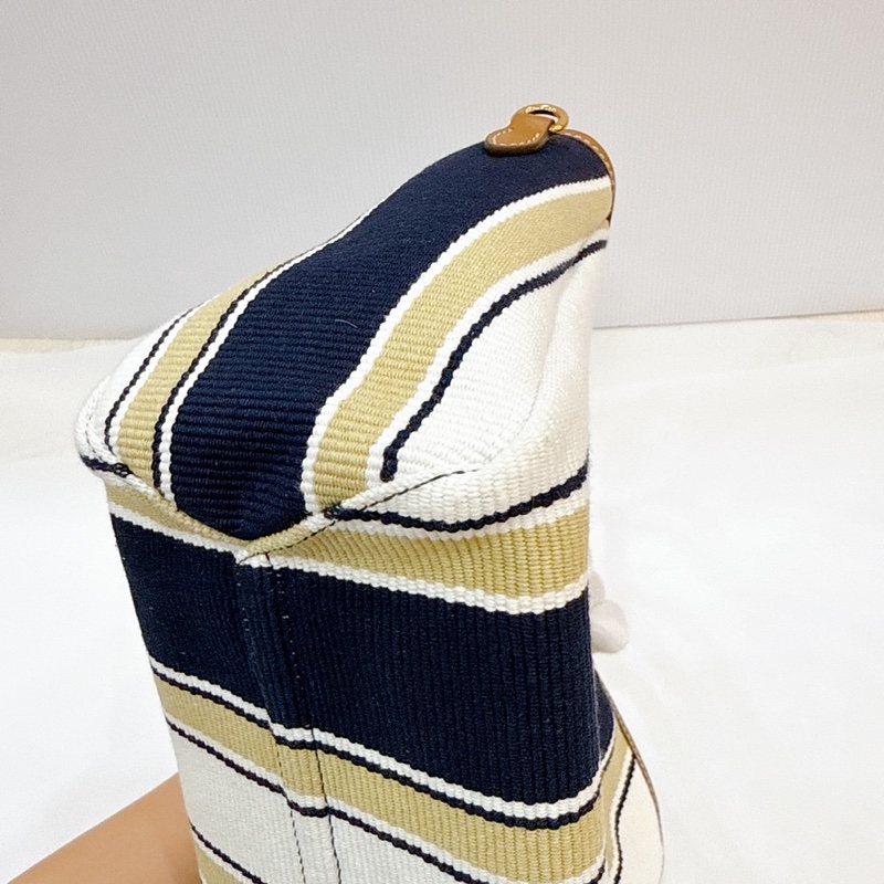 莉亞精品♡ Miumiu 條紋托特包 99新-13