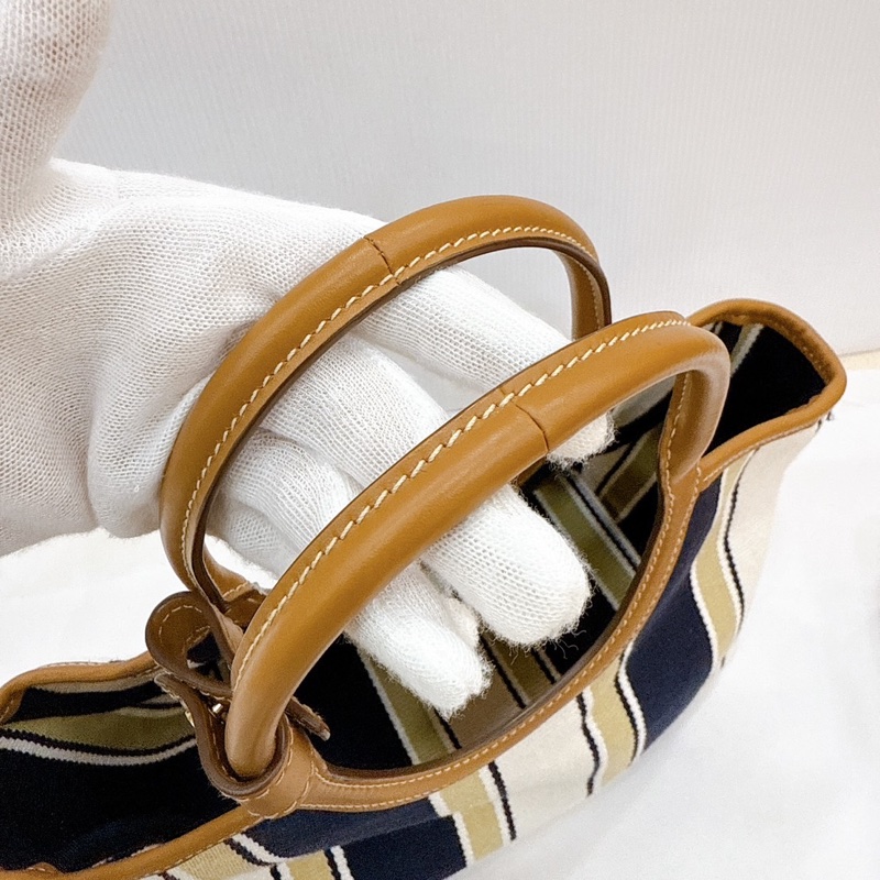 莉亞精品♡ Miumiu 條紋托特包 99新-16