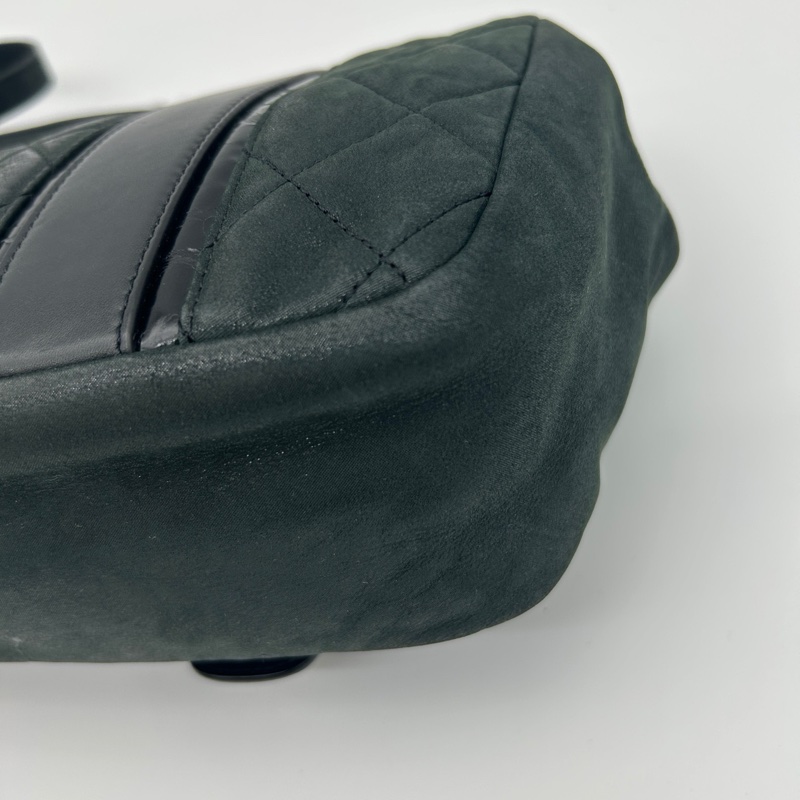 「JL精品代購」香奈兒2way珠光牛皮墨綠雙銀扣拼皮郵差劍橋包-8