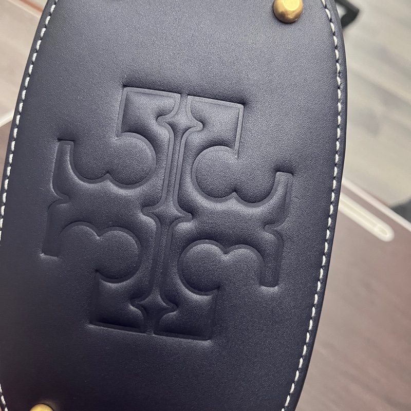 Tory Burch 牛皮小水桶包-2