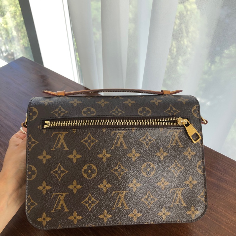 LV/路易威登 斜挎包 郵差包 pochette metis 棕色老 花塗層帆布 25*19 芯片款-1