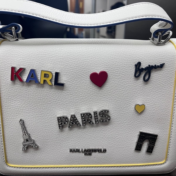 Karl Lagerfeld Paris巴黎元素斜背包-5