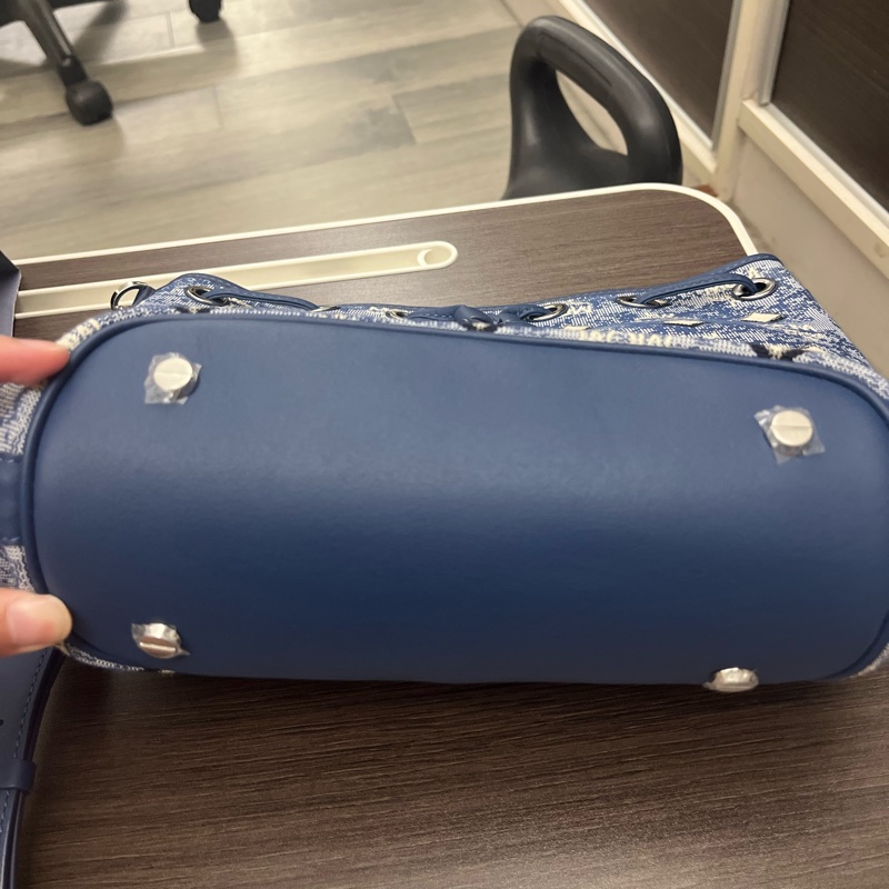 MCM Aren Drawstring Bag特別色-0