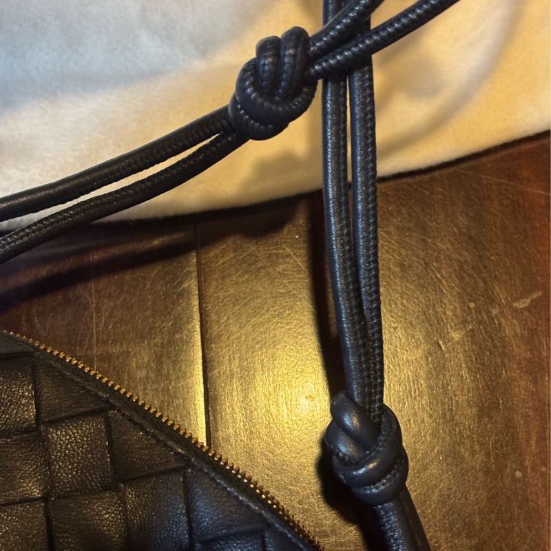 Bottega Veneta Loop mini 藏青色-3