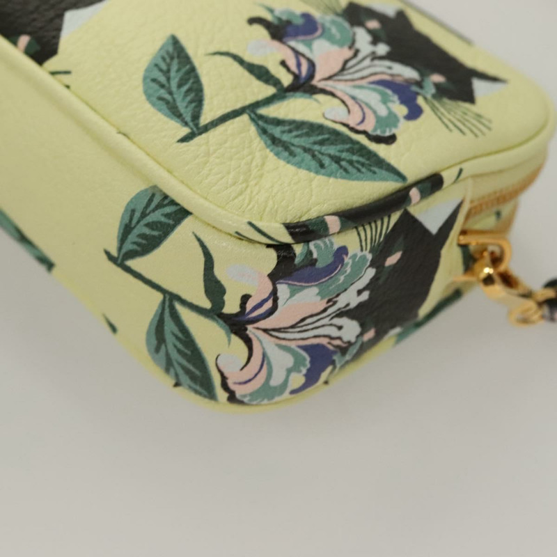 【日本直送】Miu Miu 配件袋 皮革 金 正品 sw1098-10