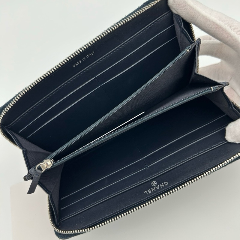 「JL精品代購」香奈兒海軍藍拼色菱格牛皮大logo拉鏈長夾-8