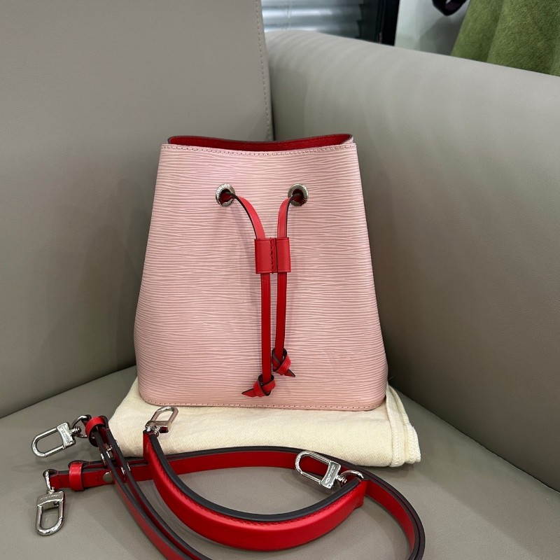 LV 路易威登粉紅色NÉONOÉ BB Epi水波紋水桶包 可手提 肩背 斜背-1