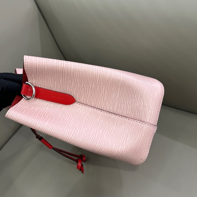 LV 路易威登粉紅色NÉONOÉ BB Epi水波紋水桶包 可手提 肩背 斜背-3