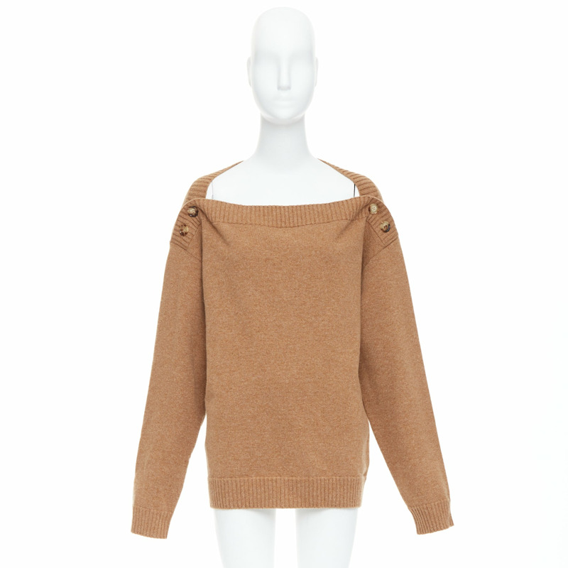BURBERRY camel brown wool horn button bateau neck sweater L-8
