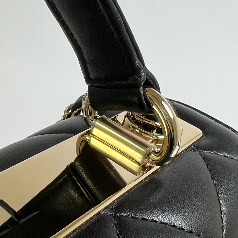 CHANEL Trendy CC 25 口蓋包芯片款-38