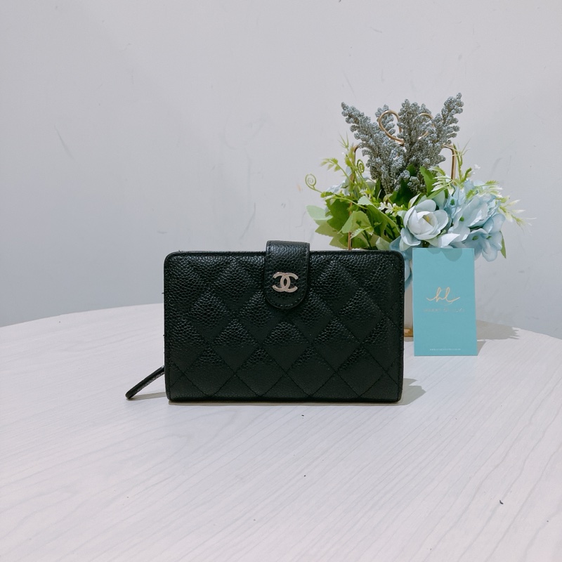 TK1764  Chanel 香奈兒經典款短銀包Short Wallet Caviar Black X PHW-10