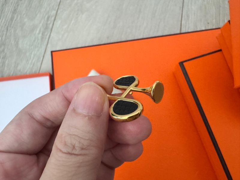 愛馬仕HERMES COR H 小喇叭耳環(全新閒置品)-16