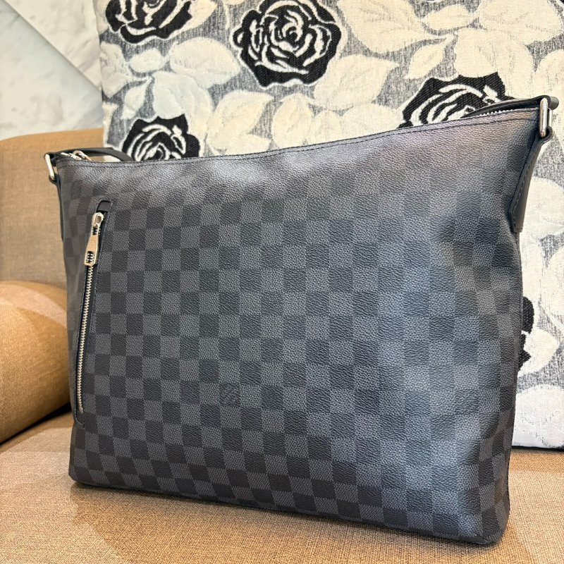 *SHIHNA名牌精品* LV Damier系列 MICK MM棋盤格肩/斜背包-2