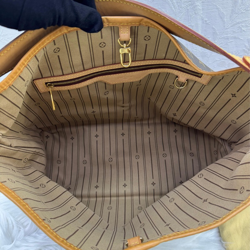 Louis Vuitton Monogram Delightful PM Bag-11