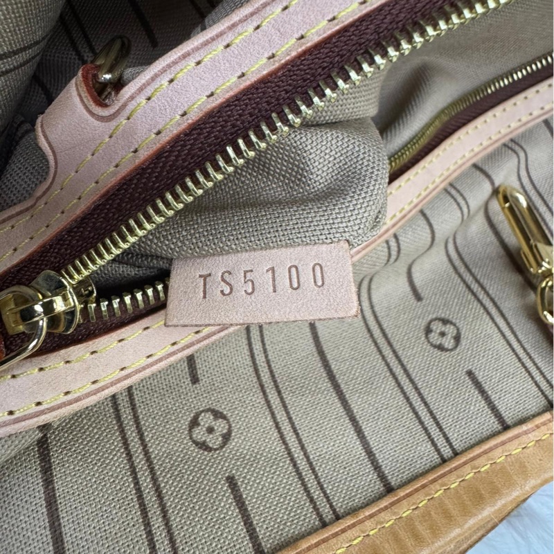 Louis Vuitton Monogram Delightful PM Bag-12