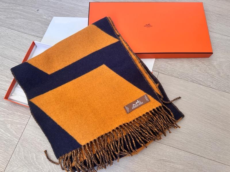 HERMES 全新羊絨圍巾 100%cachemire-0