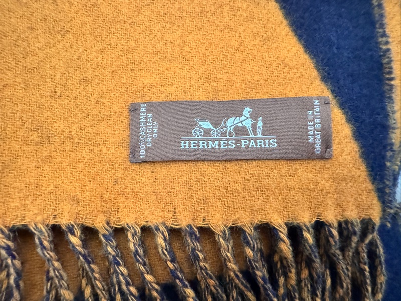 HERMES 全新羊絨圍巾 100%cachemire-3