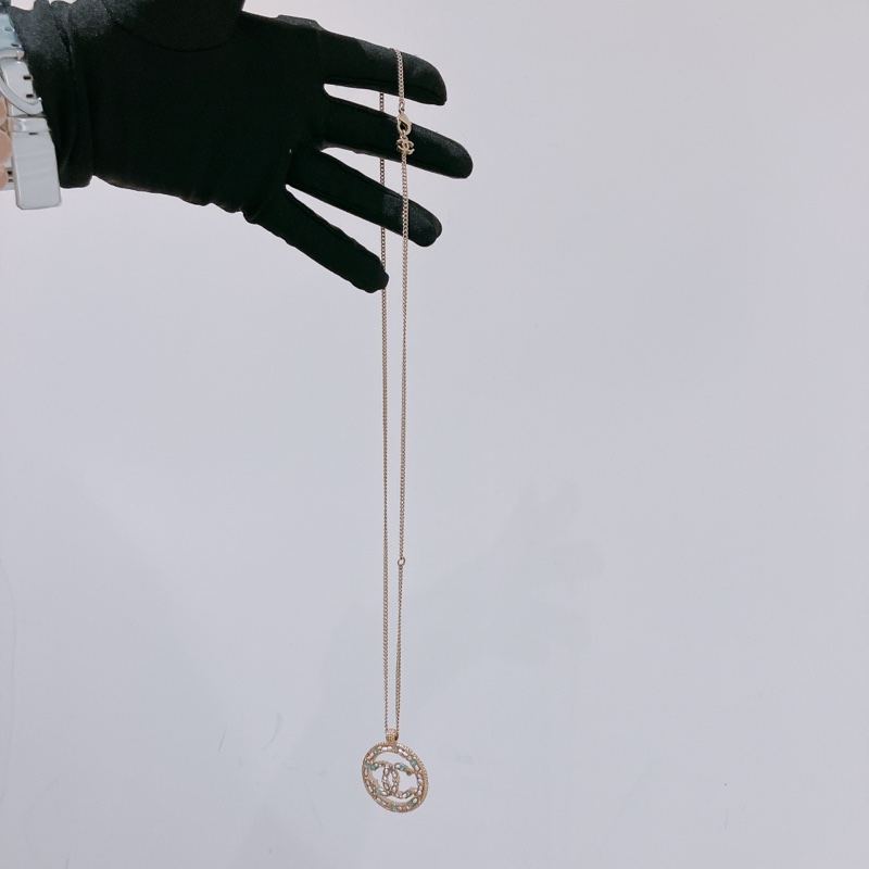 TK1767  Chanel香奈兒珍珠拼綠寶石圓形頸鏈CC Logo Long Necklace Pearl X GHW-29
