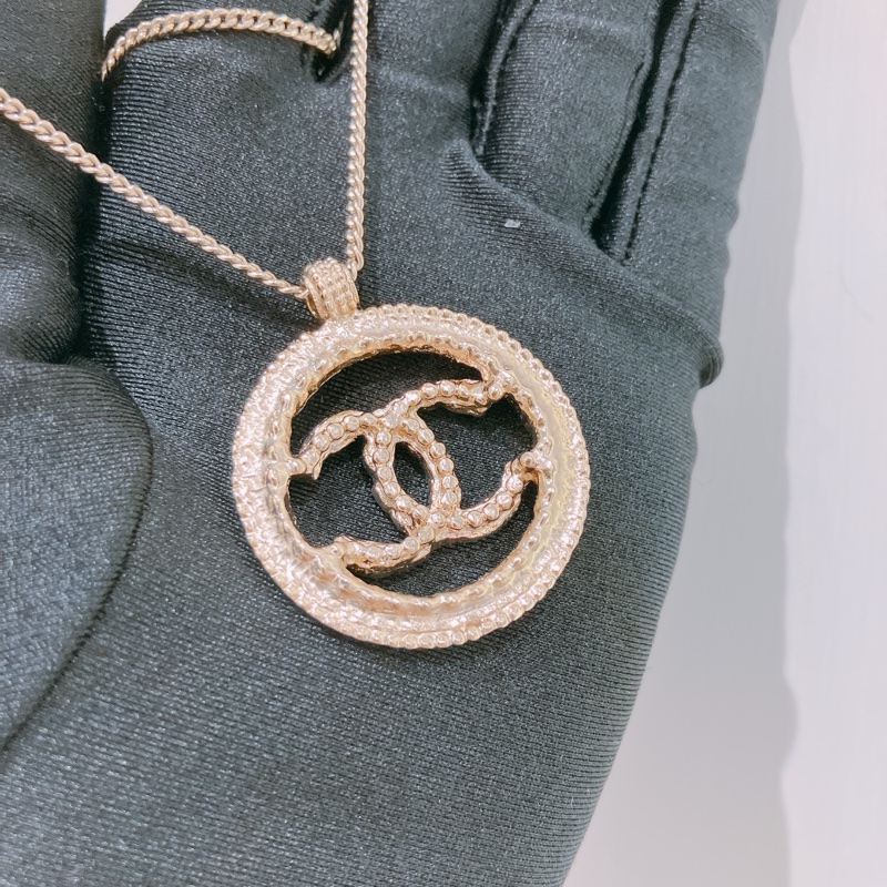 TK1767  Chanel香奈兒珍珠拼綠寶石圓形頸鏈CC Logo Long Necklace Pearl X GHW-35