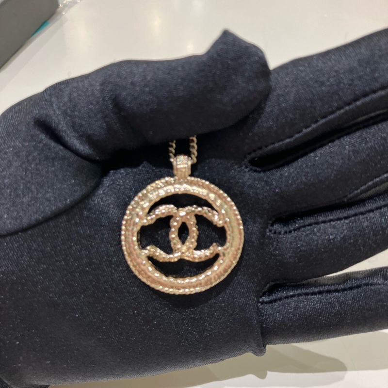 TK1767  Chanel香奈兒珍珠拼綠寶石圓形頸鏈CC Logo Long Necklace Pearl X GHW-9