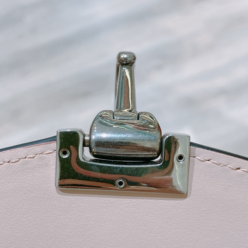 TK1768 Burberry博柏利粉紅印花斜背包Small Perforated Logo Leather Crossbody Bag Pink X GHW-46