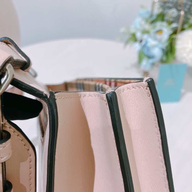 TK1768 Burberry博柏利粉紅印花斜背包Small Perforated Logo Leather Crossbody Bag Pink X GHW-47