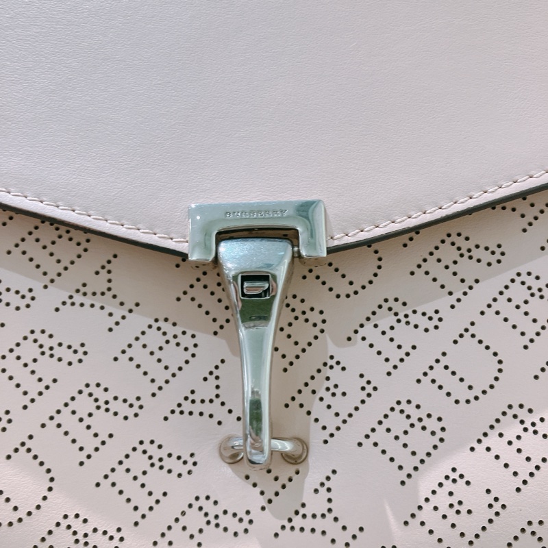 TK1768 Burberry博柏利粉紅印花斜背包Small Perforated Logo Leather Crossbody Bag Pink X GHW-52