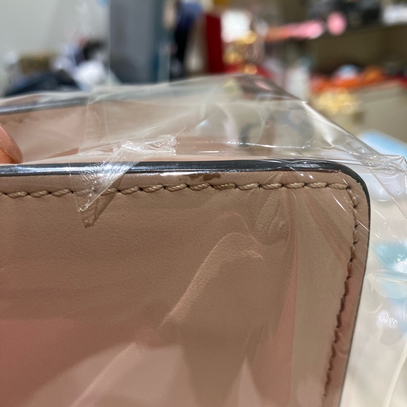TK1768 Burberry博柏利粉紅印花斜背包Small Perforated Logo Leather Crossbody Bag Pink X GHW-73