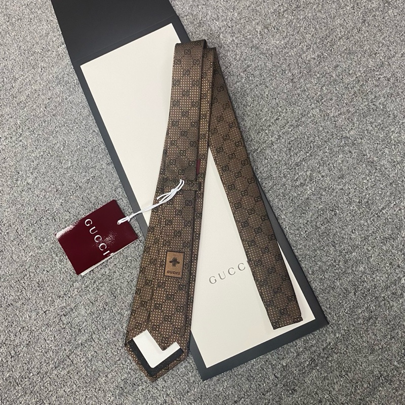 Gucci 領帶 👔 三個色-1