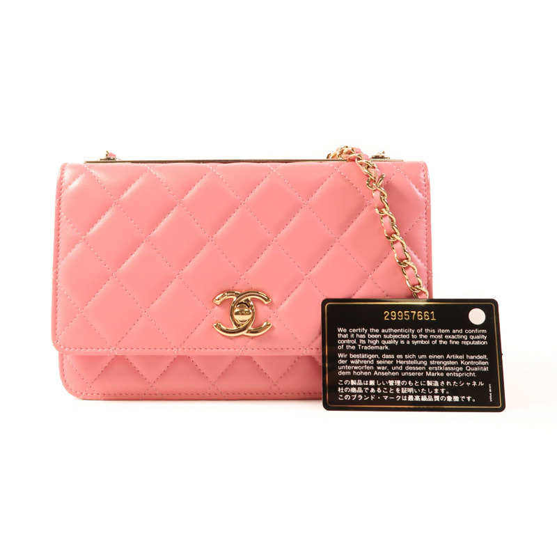 CHANEL 羊皮皮革WOC Wallet On Chain金扣鏈帶肩背袋-9