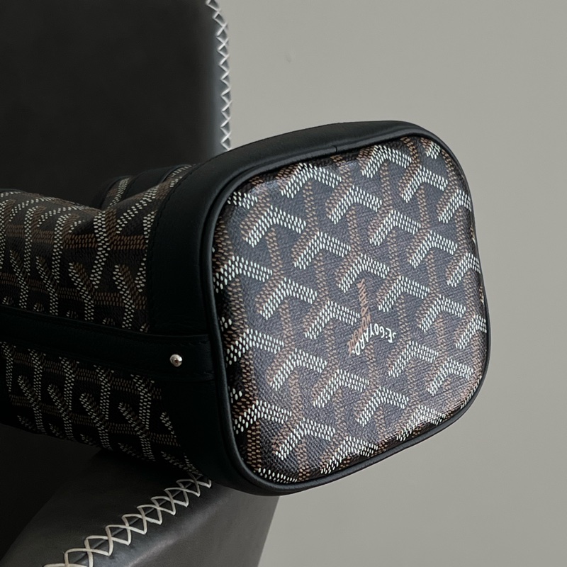 Goyard Petit Flot 迷你小牛皮和帆布水桶包(全新)-1