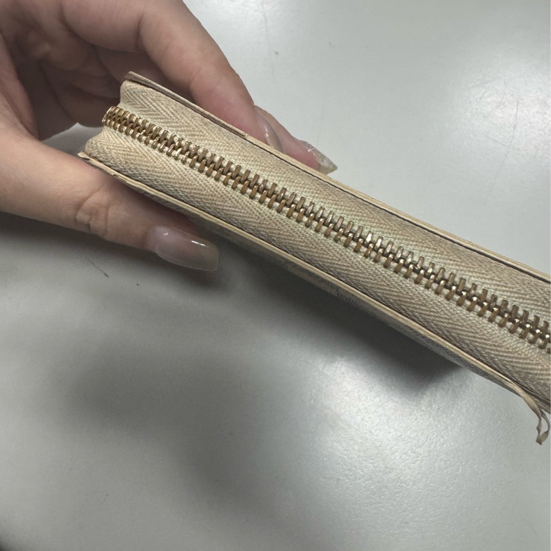 白棋盤格拉鏈錢包-8