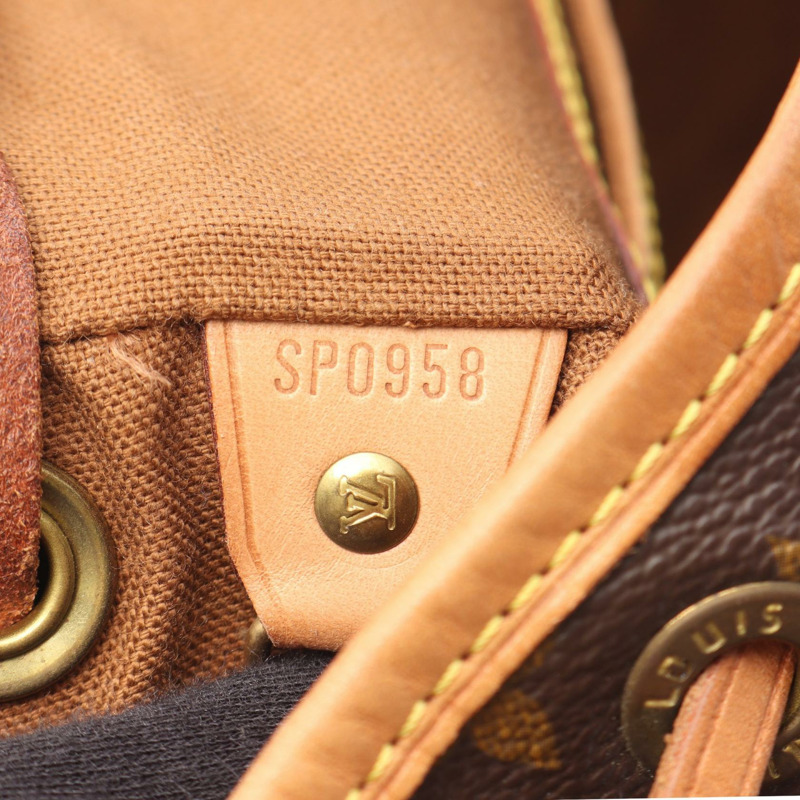 LOUIS VUITTON Montsouris 中型背包 M51136 Monogram 帆布棕色二手女士 LV-4