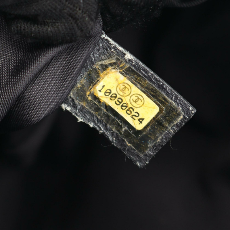 CHANEL 新款旅行系列斜背包 A29347 尼龍帆布 黑色 GHW-4