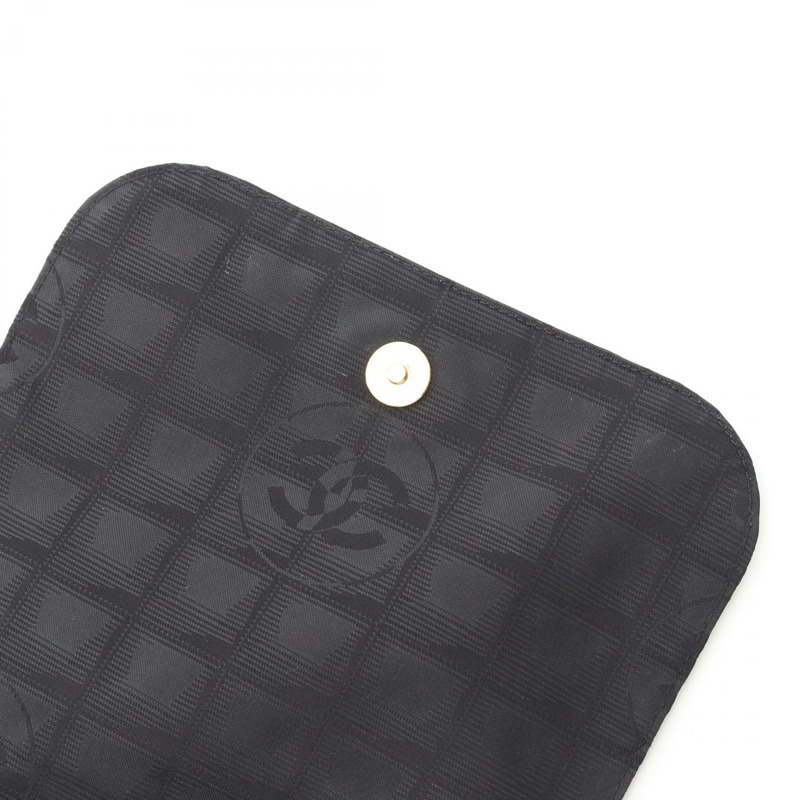 CHANEL 新款旅行系列斜背包 A29347 尼龍帆布 黑色 GHW-5