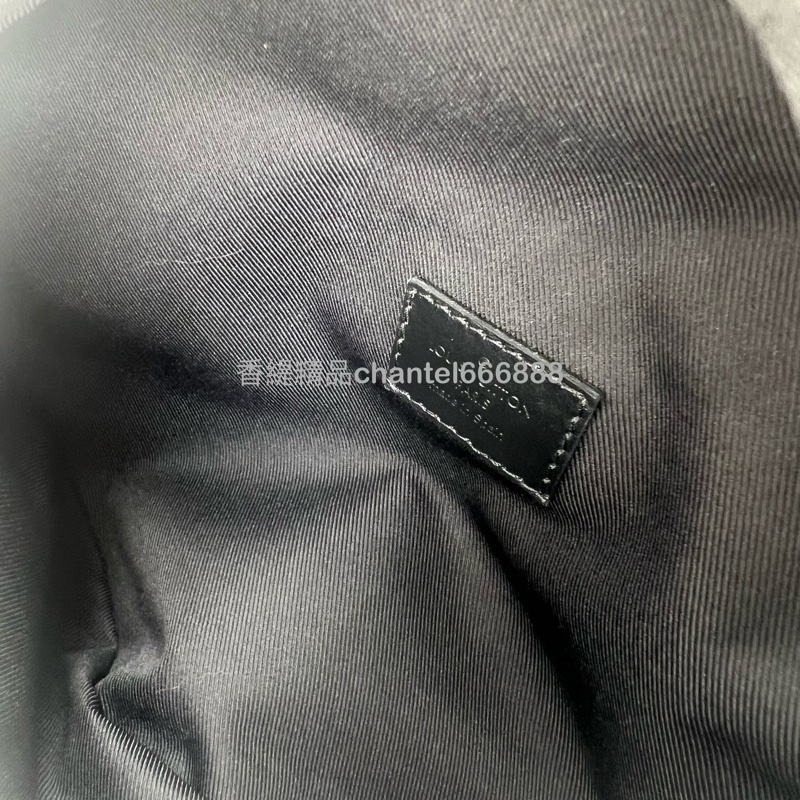 💗香緹國際精品💗 LV黑武士胸包-5