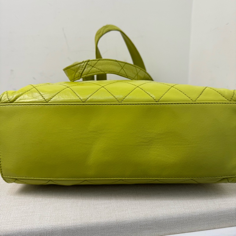 CHANEL Vintage 菱格紋檸檬綠肩背包-7
